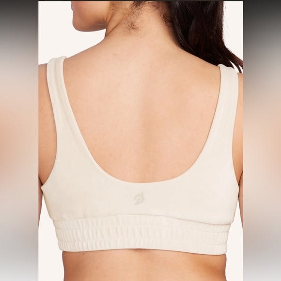 Peloton Velour Lounge Bra - Picture 4 of 8
